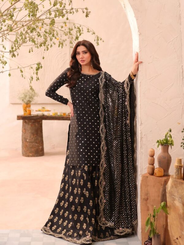 Uk Fashion Luxury Pret By Batik