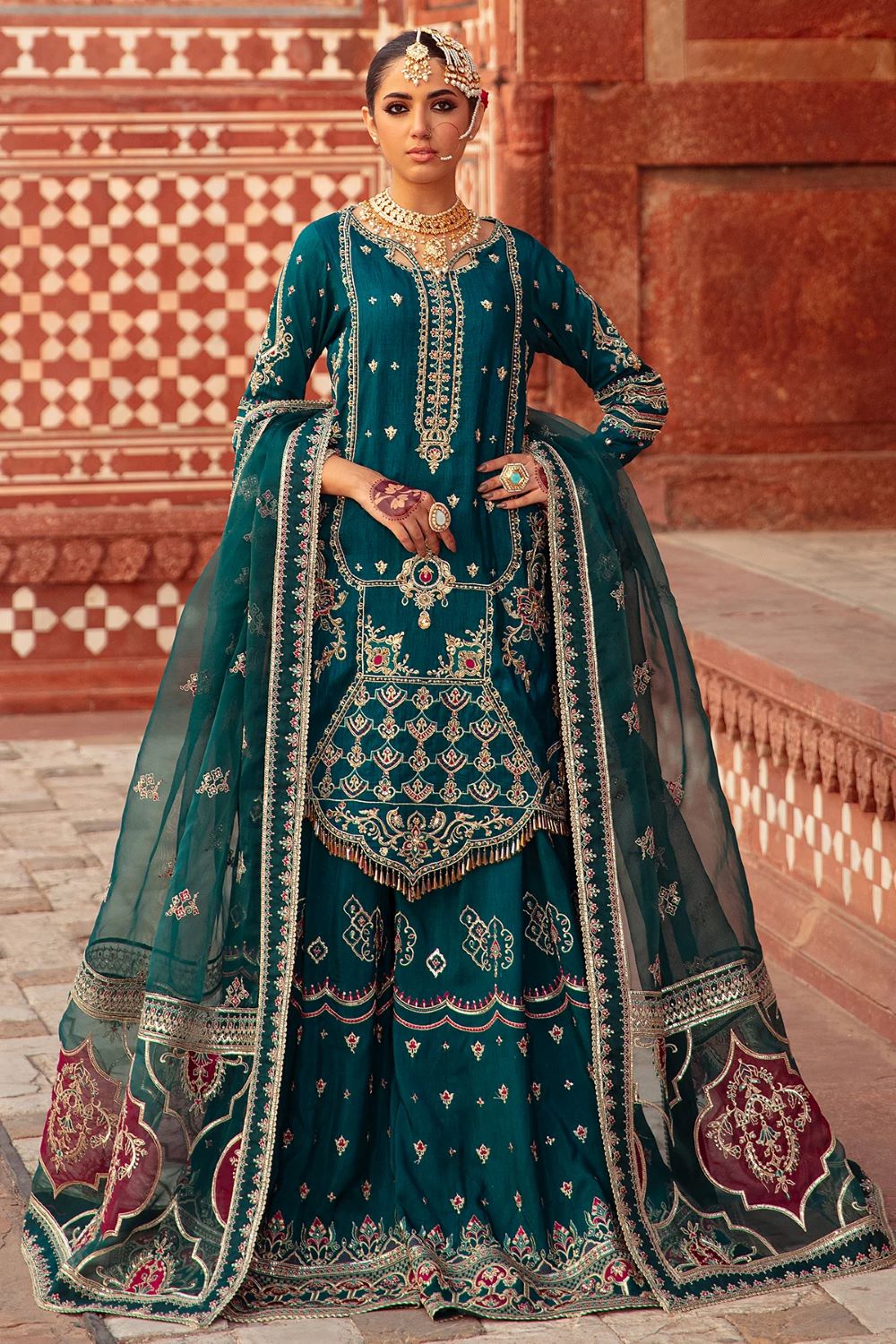 Luxury formal dress by NAQSHI