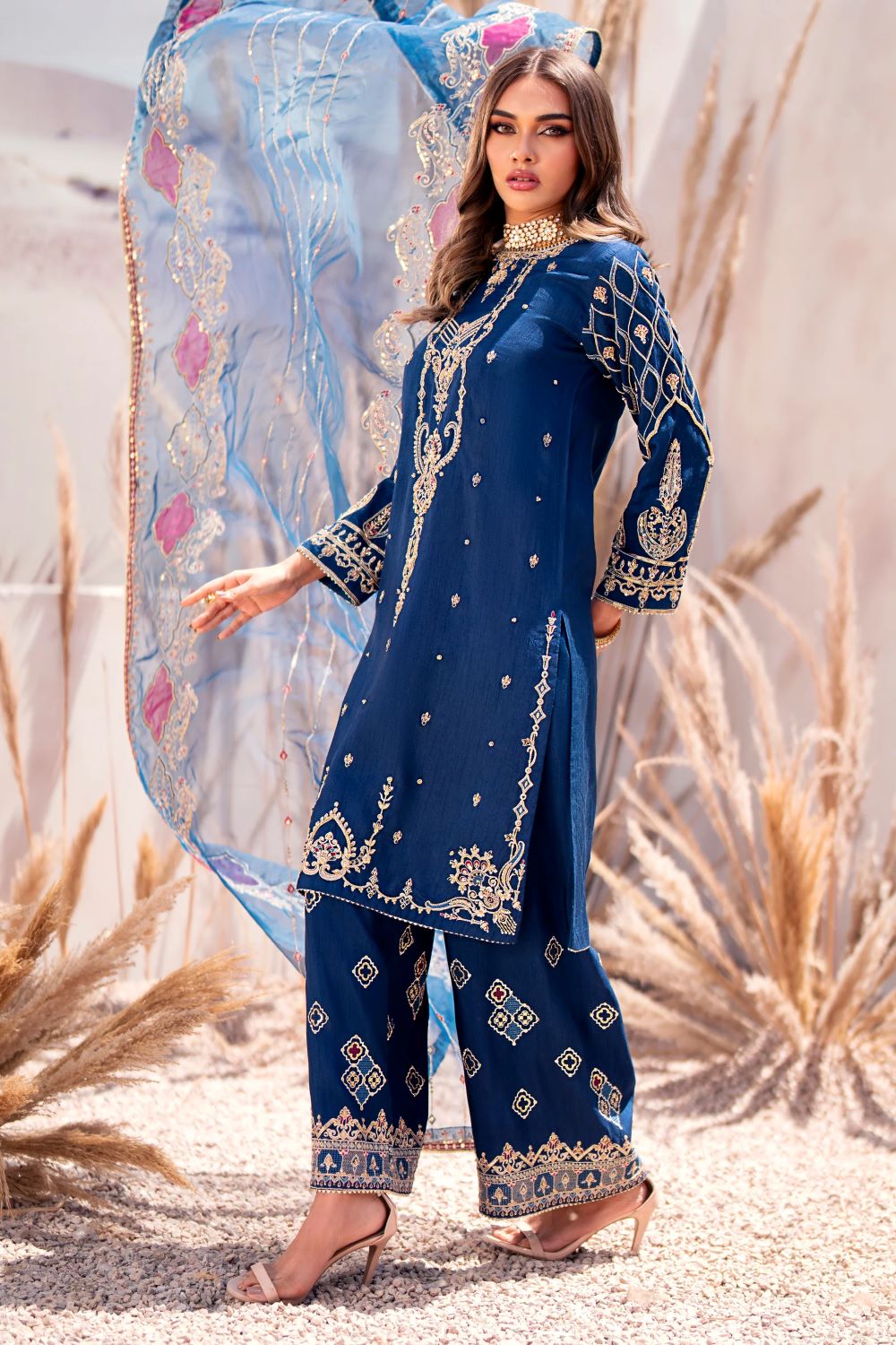 NAQSHI | ZUHAA-LUXURY FORMAL | READY TO WEAR - Image 4