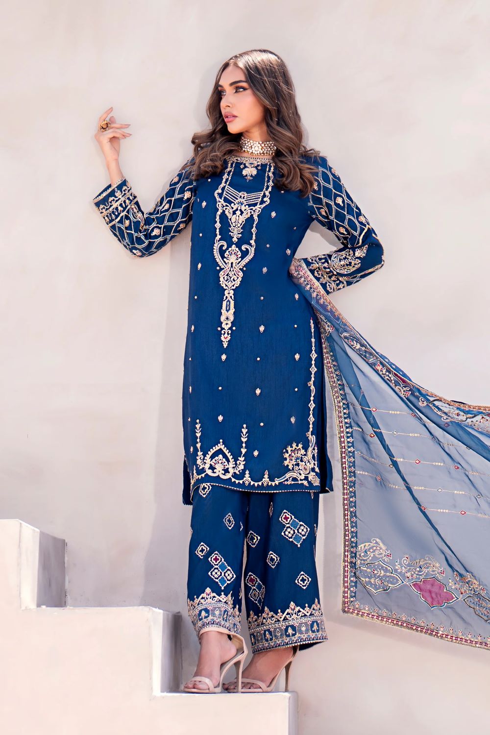 NAQSHI | ZUHAA-LUXURY FORMAL | READY TO WEAR - Image 6