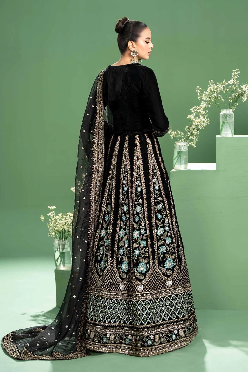 MARIA.B | 3 Piece Embroidered Velvet Suit | SF-W24-17 | READY TO WEAR - Image 5