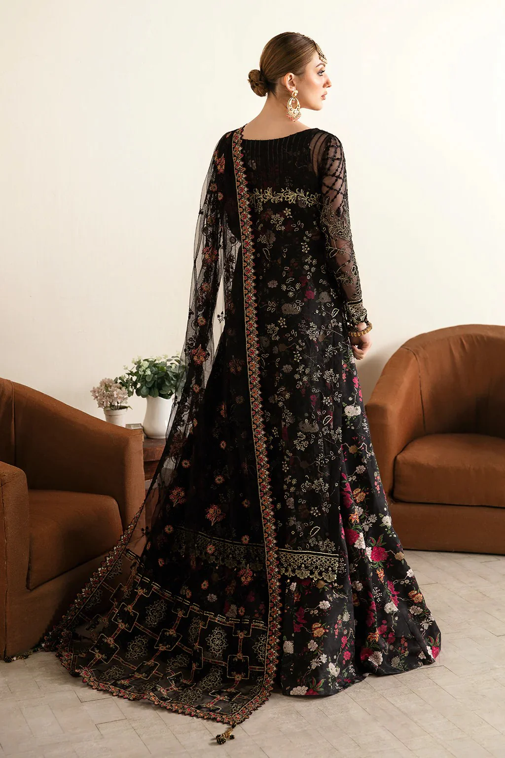 Zainab Zari | 3 Piece Embroidered E-105 | Ready To Wear - Image 6