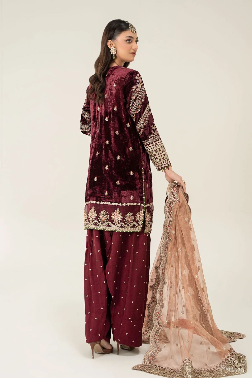 MARIA.B | 3 Piece Embroidered Velvet Suit | SF-W24-80 | READY TO WEAR - Image 4