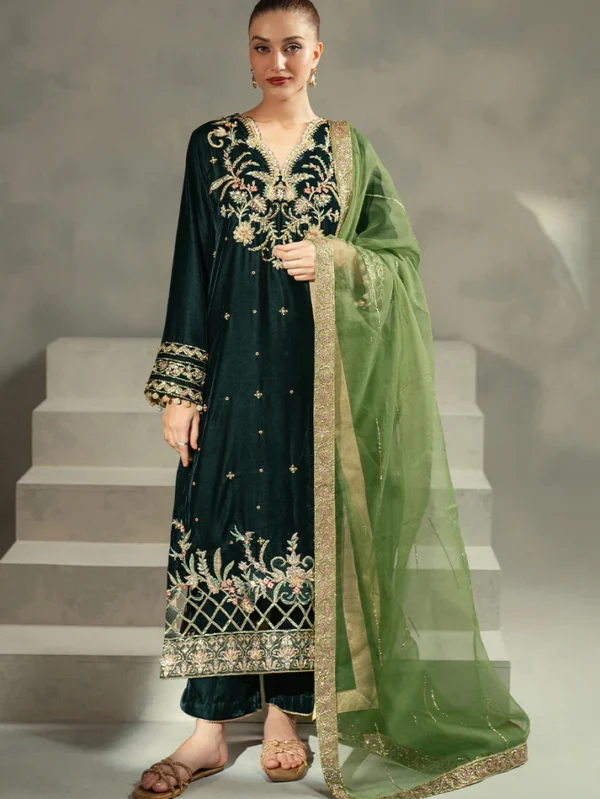 luxury formal dresses pakistan