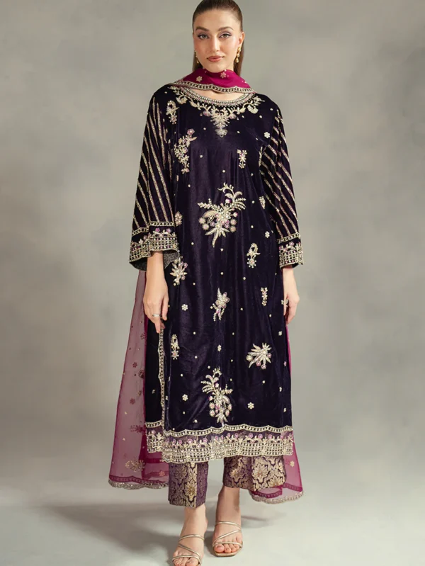 Luxury Formal Collection 2024 | Formal Dresses in Pakistan