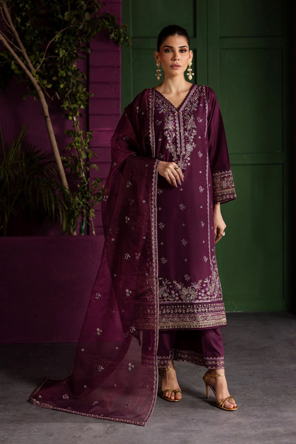 Embroidered Pret Pakistani dress